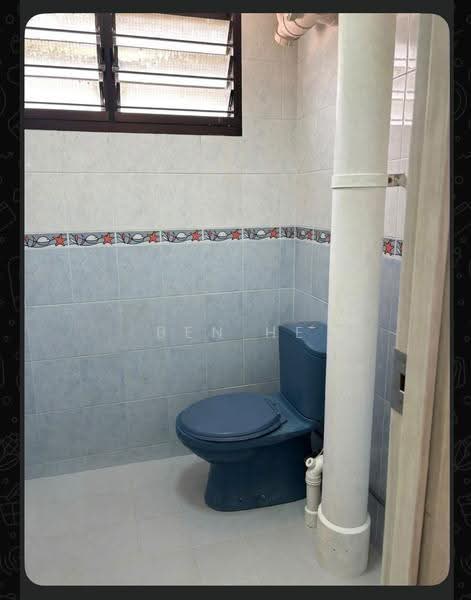 425 Ang Mo Kio Avenue 3, 425 Ang Mo Kio Avenue 3, Ang Mo Kio / Bishan / Thomson, 3 Bedrooms, 1,055 sqft, HDB Flat For Sale, by BEN HE, 500278782 - Bathroom - PropertyGuru.com.sg