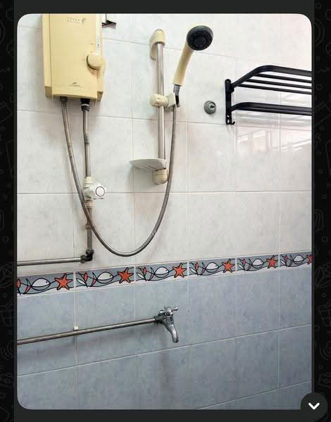 425 Ang Mo Kio Avenue 3, 425 Ang Mo Kio Avenue 3, Ang Mo Kio / Bishan / Thomson, 3 Bedrooms, 1,055 sqft, HDB Flat For Sale, by BEN HE, 500278782 - Bathroom - PropertyGuru.com.sg