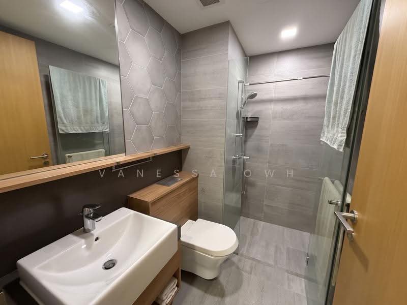 The Navian, Jalan Eunos, Eunos / Geylang / Paya Lebar, 2 Bedrooms, 603 sqft, Condominium For Sale, by Vanessa Owh, 500278786 - Bathroom - PropertyGuru.com.sg