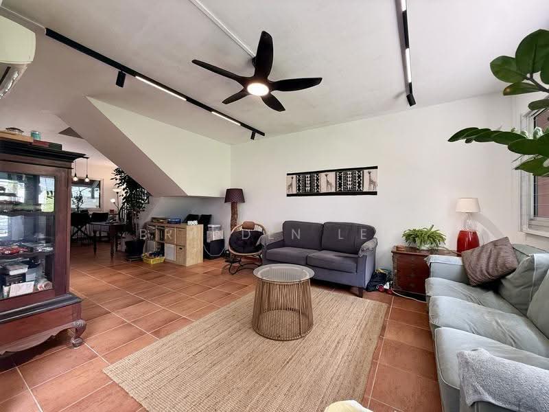 452 Sin Ming Avenue, 452 Sin Ming Avenue, Ang Mo Kio / Bishan / Thomson, 4 Bedrooms, 1,560 sqft, HDB Flat For Sale, by Branden Lee, 500278800 - Living Room - PropertyGuru.com.sg