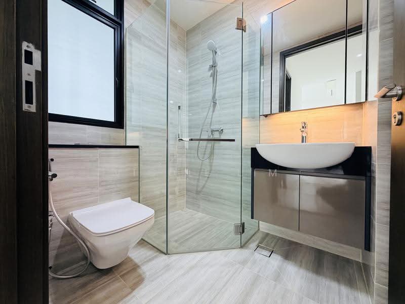 35 Gilstead, 35 Gilstead Road, Newton / Novena, 3 Bedrooms, 926 sqft, Apartment For Sale, by Vicole Lim, 500278802 - Bathroom - PropertyGuru.com.sg