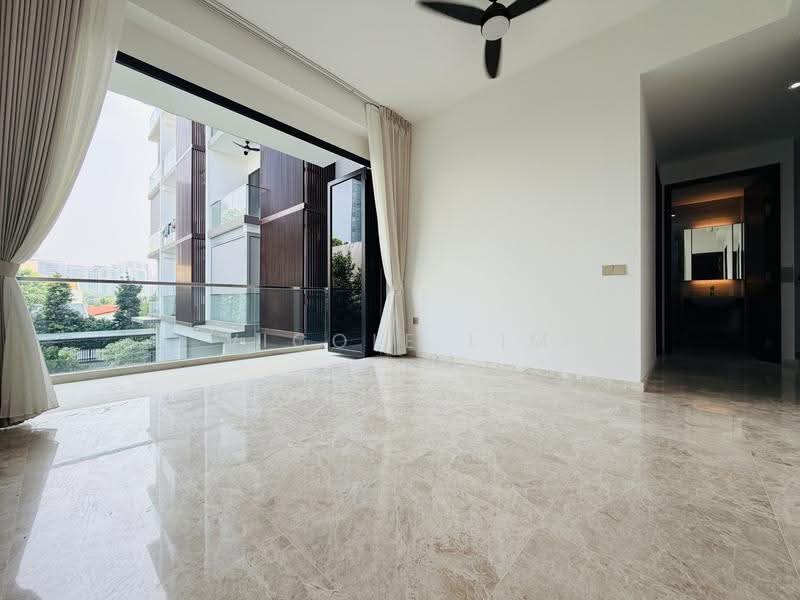 35 Gilstead, 35 Gilstead Road, Newton / Novena, 3 Bedrooms, 926 sqft, Apartment For Sale, by Vicole Lim, 500278802 - Balcony - PropertyGuru.com.sg