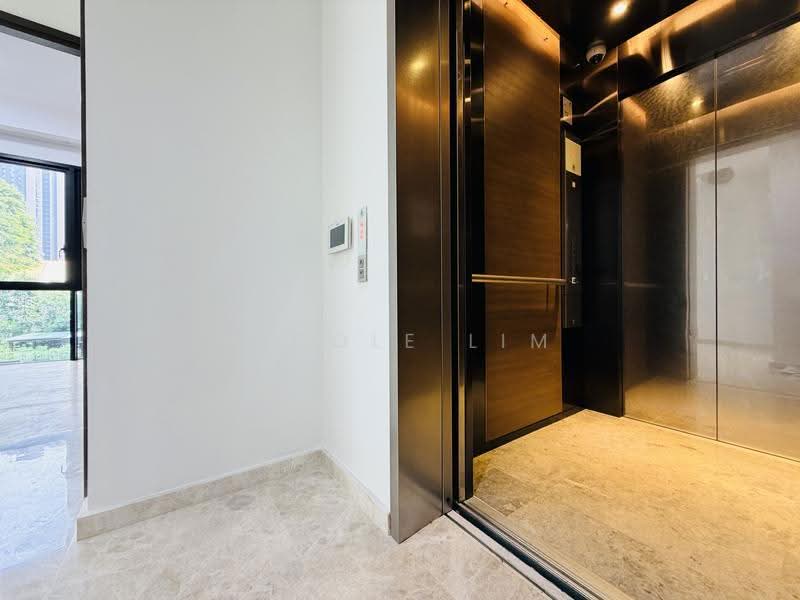 35 Gilstead, 35 Gilstead Road, Newton / Novena, 3 Bedrooms, 926 sqft, Apartment For Sale, by Vicole Lim, 500278802 - Entrance - PropertyGuru.com.sg