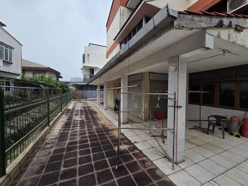 Phoenix Garden, Phoenix Garden, Dairy Farm / Bukit Panjang / Choa Chu Kang, 5 Bedrooms, 6,500 sqft, Bungalow House For Sale, by Alson Seah, 500278806 - Exterior - PropertyGuru.com.sg