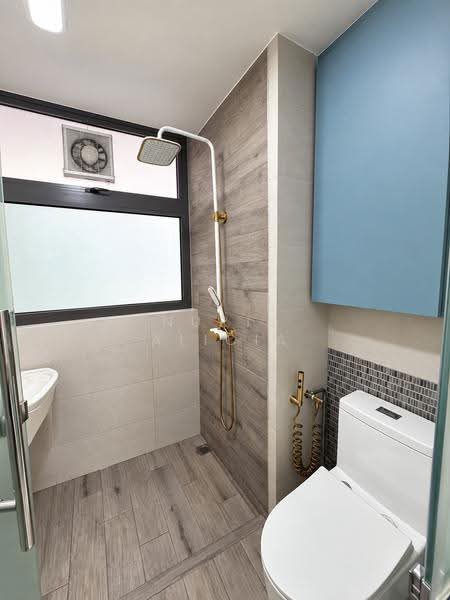 The Terrace, 88 Edgedale Plains, Hougang / Punggol / Sengkang, 3 Bedrooms, 1,001 sqft, Condominium For Sale, by Nuris Alicia, 500278808 - Bathroom - PropertyGuru.com.sg