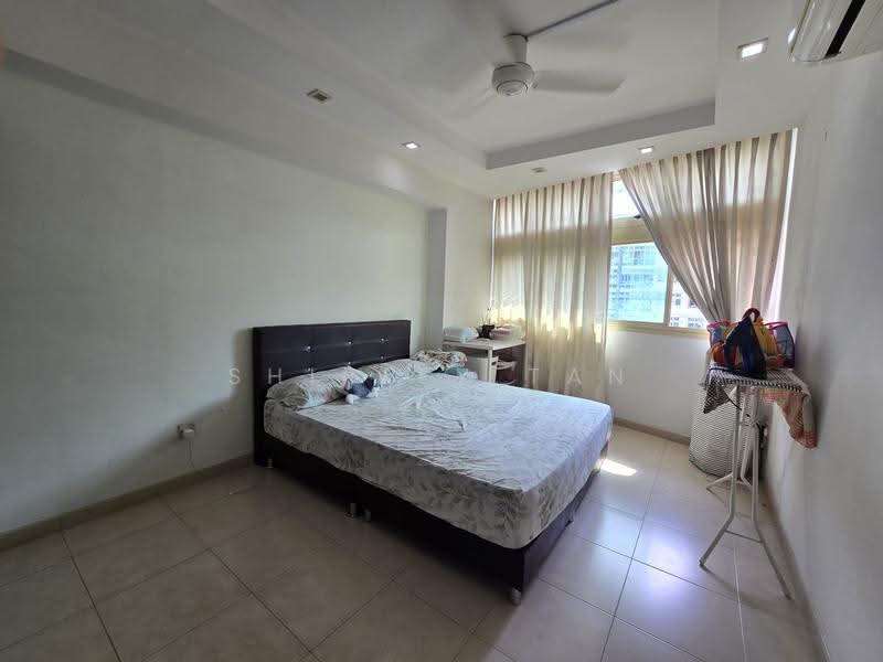 118 Edgefield Plains, 118 Edgefield Plains, Hougang / Punggol / Sengkang, 3 Bedrooms, 1,399 sqft, HDB Flat For Rent, by Shirley Tan, 500278810 - Bedroom - PropertyGuru.com.sg