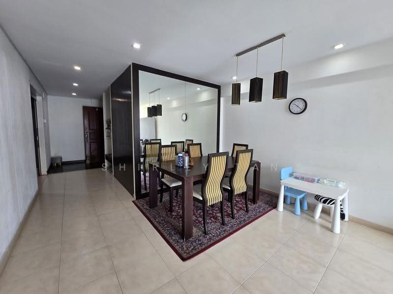 118 Edgefield Plains, 118 Edgefield Plains, Hougang / Punggol / Sengkang, 3 Bedrooms, 1,399 sqft, HDB Flat For Rent, by Shirley Tan, 500278810 - Dining Room - PropertyGuru.com.sg
