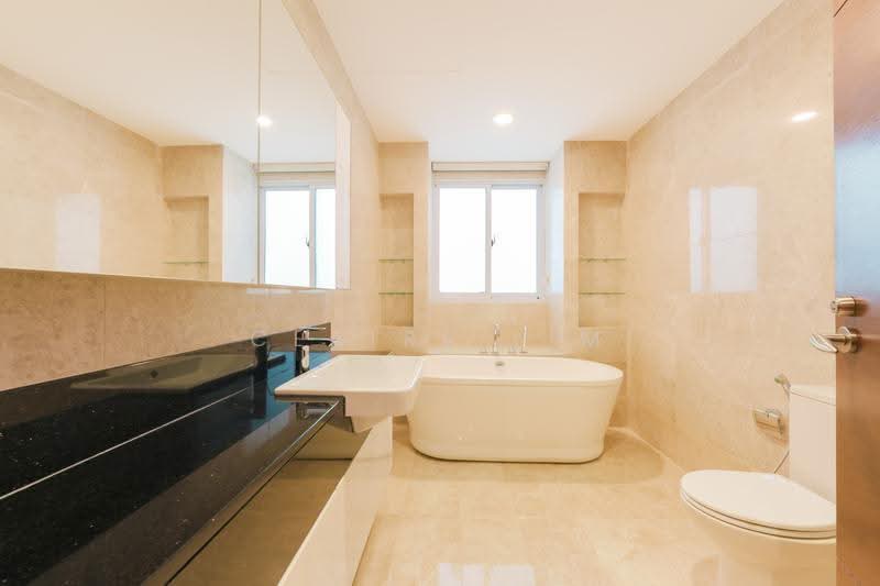 Wareham Goodman Wilkinson Crescent Arthur Road, East Coast / Marine Parade, 5 Bedrooms, 5,500 sqft, Semi-Detached House For Rent, by Claire Lim, 500278845 - Bathroom - PropertyGuru.com.sg