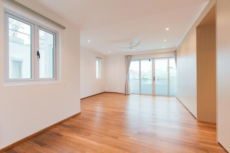 Wareham Goodman Wilkinson Crescent Arthur Road, East Coast / Marine Parade, 5 Bedrooms, 5,500 sqft, Semi-Detached House For Rent, by Claire Lim, 500278845 - Interior - PropertyGuru.com.sg