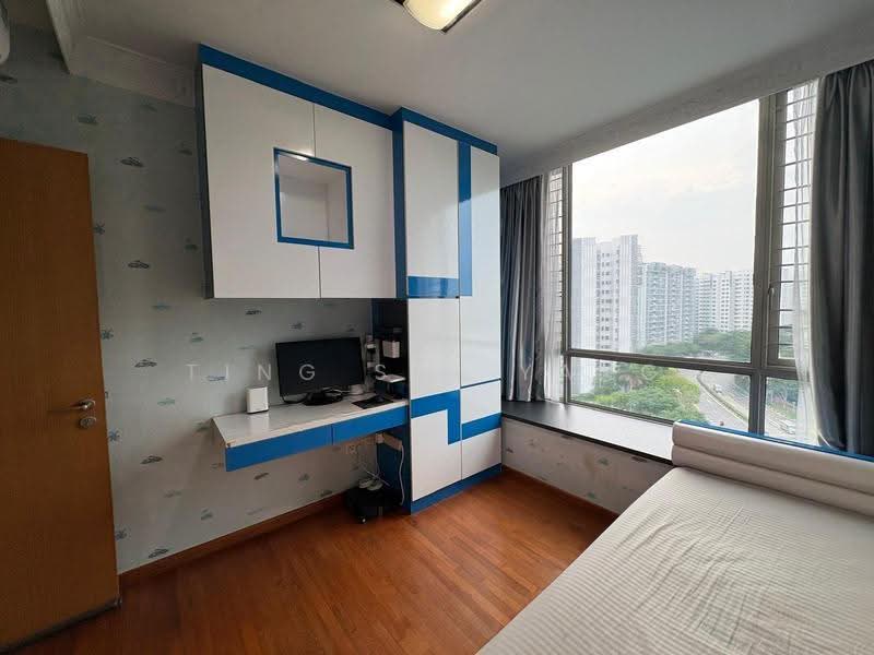 The Quartz, 51 Compassvale Bow, Hougang / Punggol / Sengkang, 3 Bedrooms, 1,216 sqft, Condominium For Sale, by Ting Shi Yang, 500278851 - Bedroom - PropertyGuru.com.sg