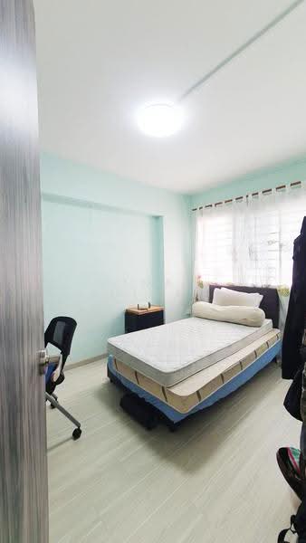 841 Jurong West Street 81, 841 Jurong West Street 81, Boon Lay / Jurong / Tuas, 4 Bedrooms, 1,582 sqft, HDB Flat For Sale, by Ina Sultan, 500278852 - Bedroom - PropertyGuru.com.sg