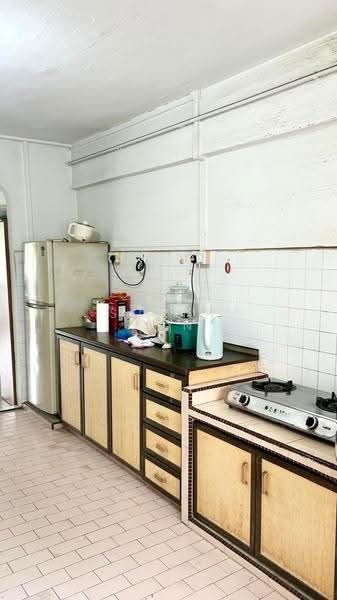 Blk 632 Hougang Avenue 8, Hougang Avenue 8, 2 Bedrooms, 689 sqft, HDB Flat For Sale, by Sunny Tan, 500278861 - Kitchen - PropertyGuru.com.sg
