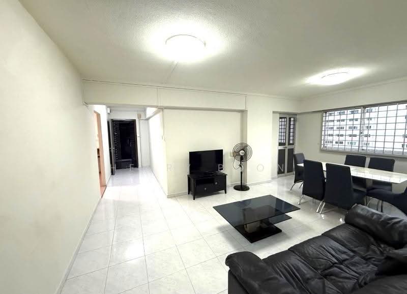 436 Hougang Avenue 8, 436 Hougang Avenue 8, Hougang / Punggol / Sengkang, 3 Bedrooms, 969 sqft, HDB Flat For Rent, by Henry Poon, 500278869 - Living Room - PropertyGuru.com.sg