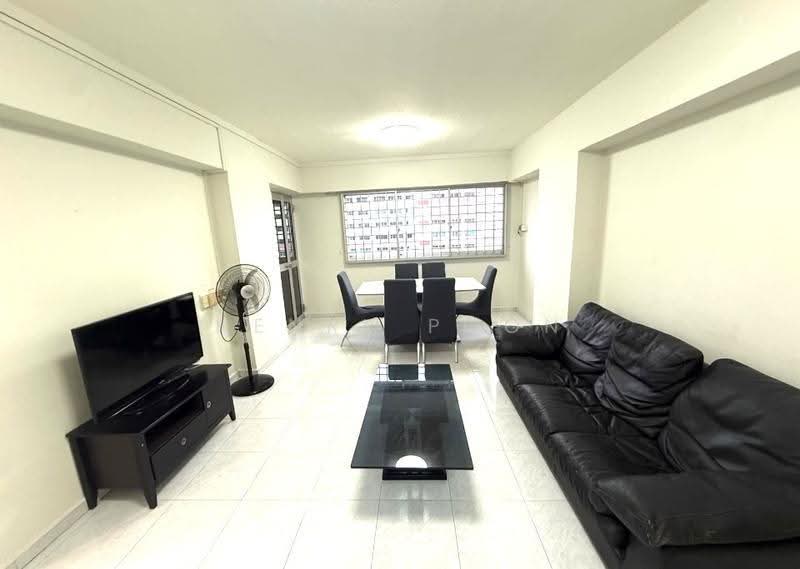 436 Hougang Avenue 8, 436 Hougang Avenue 8, Hougang / Punggol / Sengkang, 3 Bedrooms, 969 sqft, HDB Flat For Rent, by Henry Poon, 500278869 - Living Room - PropertyGuru.com.sg