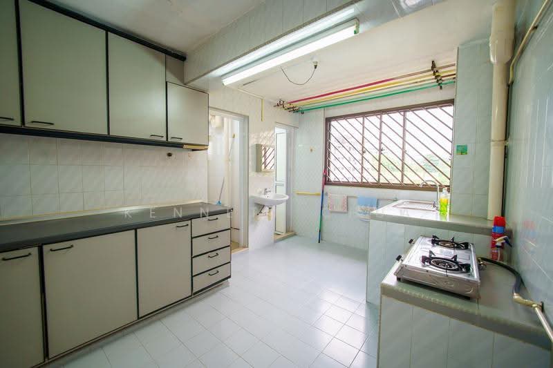 132 Jalan Bukit Merah, 132 Jalan Bukit Merah, Alexandra / Commonwealth, 2 Bedrooms, 635 sqft, HDB Flat For Sale, by Kenneth Chua, 500278873 - Kitchen - PropertyGuru.com.sg