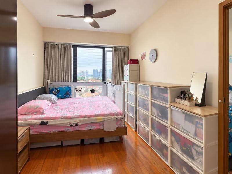 Waterbank at Dakota, 25 Dakota Crescent, Eunos / Geylang / Paya Lebar, 3 Bedrooms, 1,141 sqft, Condominium For Sale, by T T Lim, 500278877 - Bedroom - PropertyGuru.com.sg