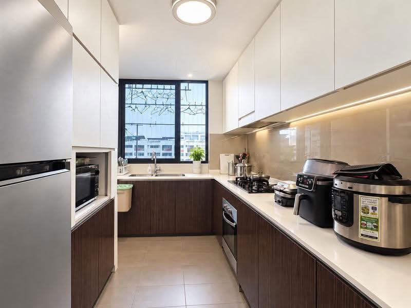 Waterbank at Dakota, 25 Dakota Crescent, Eunos / Geylang / Paya Lebar, 3 Bedrooms, 1,141 sqft, Condominium For Sale, by T T Lim, 500278877 - Kitchen - PropertyGuru.com.sg