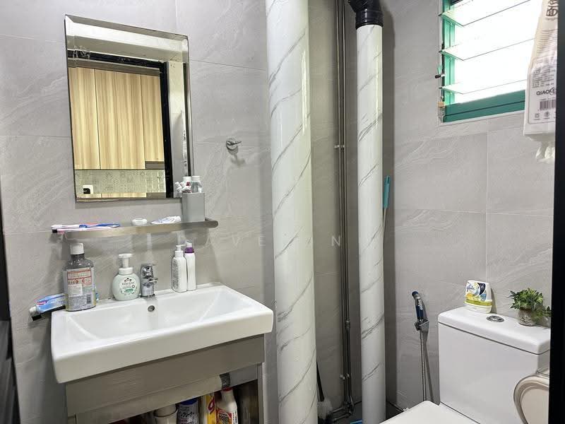 354B Admiralty Drive, 354B Admiralty Drive, Sembawang / Yishun, 3 Bedrooms, 1,216 sqft, HDB Flat For Sale, by Dave Ong, 500278878 - Bathroom - PropertyGuru.com.sg