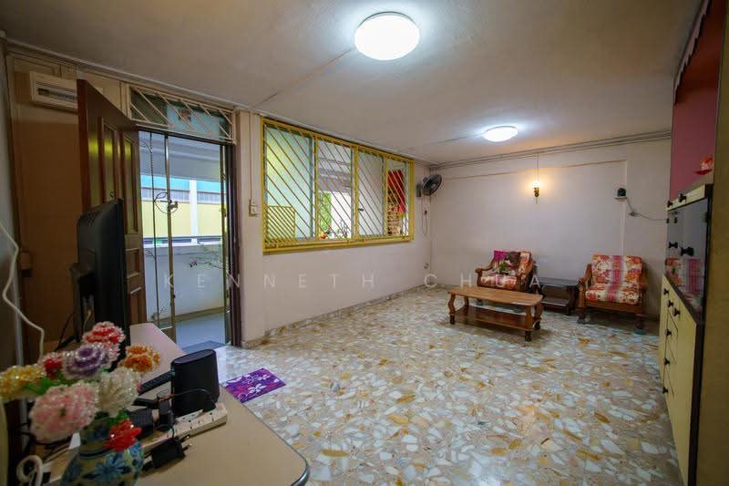 337 Bukit Batok Street 34, 337 Bukit Batok Street 34, Dairy Farm / Bukit Panjang / Choa Chu Kang, 3 Bedrooms, 903 sqft, HDB Flat For Sale, by Kenneth Chua, 500278887 - Living Room - PropertyGuru.com.sg