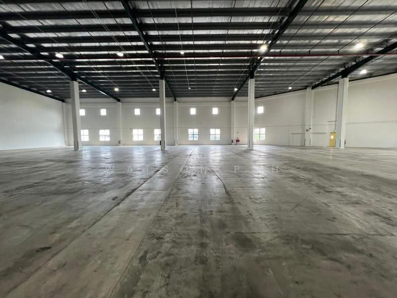 Ramp-Up Warehouse with High Ceiling at Changi North, Changi North, Changi Airport / Changi Village, 43,166 sqft, Warehouse For Rent, by Watson Poh, 500278891 - Interior - CommercialGuru.com.sg