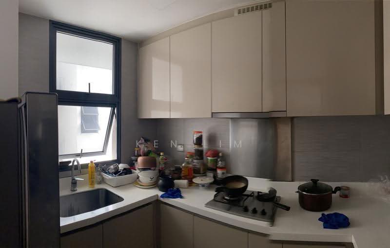 Blossom Residences, 34 Segar Road, Dairy Farm / Bukit Panjang / Choa Chu Kang, 3 Bedrooms, 1,109 sqft, Condominium For Sale, by Ken Lim, 500278892 - Kitchen - PropertyGuru.com.sg