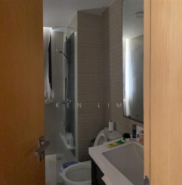 Blossom Residences, 34 Segar Road, Dairy Farm / Bukit Panjang / Choa Chu Kang, 3 Bedrooms, 1,109 sqft, Condominium For Sale, by Ken Lim, 500278892 - Bathroom - PropertyGuru.com.sg