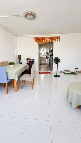 157 Jalan Teck Whye, 157 Jalan Teck Whye, Dairy Farm / Bukit Panjang / Choa Chu Kang, 3 Bedrooms, 1,076 sqft, HDB Flat For Sale, by James Yeo, 500278907 - Living Room - PropertyGuru.com.sg