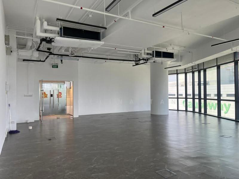 Bright and Spacious Office Space @ Woods Square Tower 1, Admiralty / Woodlands, 2,379 sqft, Office For Rent, by Angelina Tan, 500278908 - Interior - CommercialGuru.com.sg