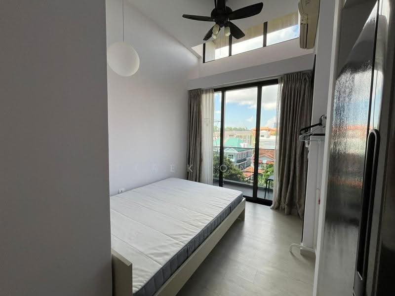 Viva Vista, 3 South Buona Vista Road, Buona Vista / West Coast / Clementi New Town, 2 Bedrooms, 732 sqft, Apartment For Sale, by Derek Ong, 500278911 - PropertyGuru.com.sg