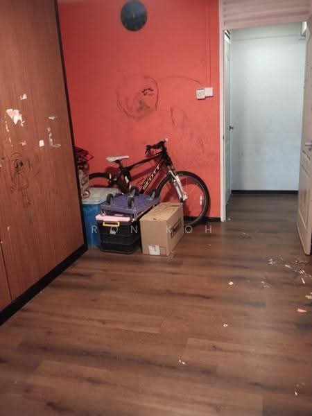 339 Hougang Avenue 7, 339 Hougang Avenue 7, Hougang / Punggol / Sengkang, 3 Bedrooms, 1,302 sqft, HDB Flat For Sale, by Ron Koh, 500278921 - Interior - PropertyGuru.com.sg