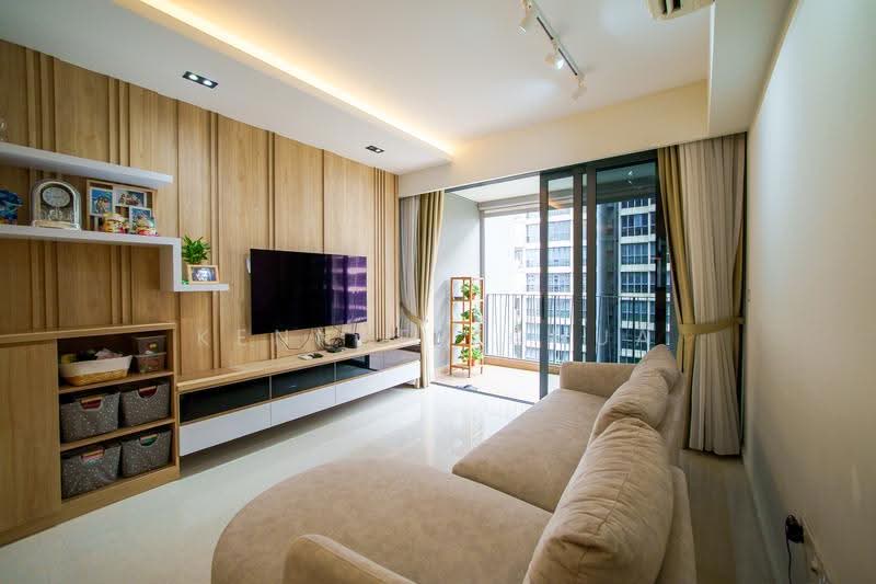 Hundred Palms Residences, 266 Yio Chu Kang Road, Hougang / Punggol / Sengkang, 5 Bedrooms, 1,528 sqft, Condominium For Sale, by Kenneth Chua, 500278922 - Living Room - PropertyGuru.com.sg