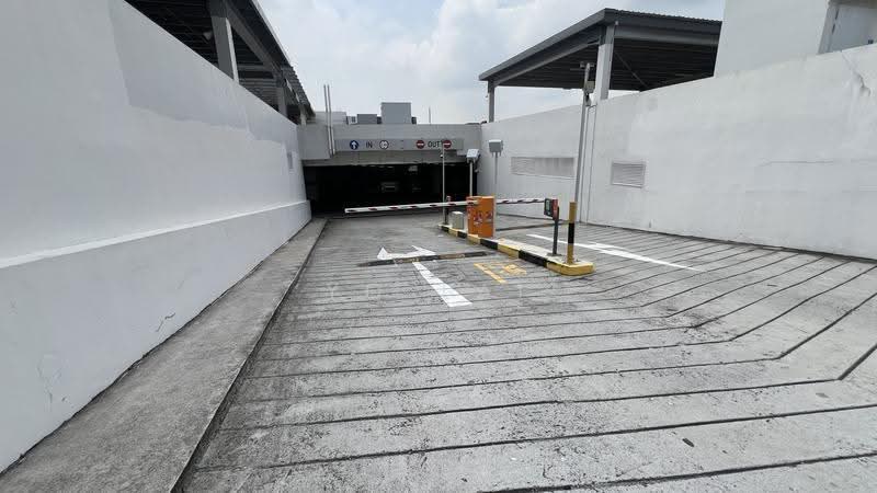 Polaris @ Woodlands, 101 Woodlands Avenue 12, Admiralty / Woodlands, 2,131 sqft, Factory / Workshop (B2) For Sale, by YQ Lai, 500278930 - Car Park - CommercialGuru.com.sg