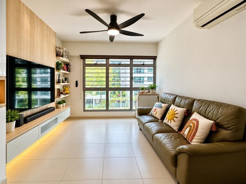 288A Punggol Place, 288A Punggol Place, Hougang / Punggol / Sengkang, 4 Bedrooms, 1,205 sqft, HDB Flat For Sale, by Theresa Ng, 500278932 - Living Room - PropertyGuru.com.sg