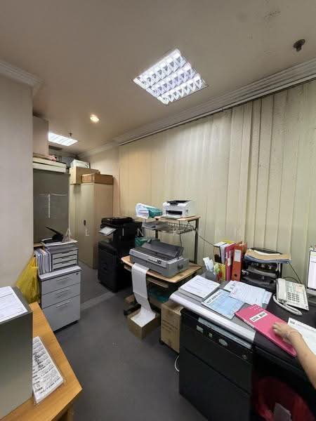Textile Centre, 200 Jalan Sultan, Beach Road / Bugis / Rochor, 1,410 sqft, Mall Shop For Sale, by Alvin Kwan, 500278936 - Interior - CommercialGuru.com.sg