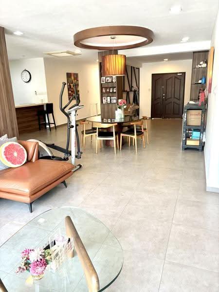 381 Pasir Panjang Road, 381 Pasir Panjang Road, Buona Vista / West Coast / Clementi New Town, 3 Bedrooms, 2,260 sqft, Apartment For Sale, by Cheng Tan Chow, 500278941 - Living Room - PropertyGuru.com.sg