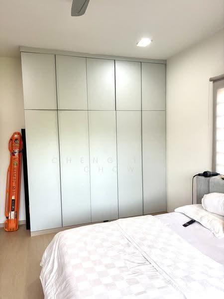 381 Pasir Panjang Road, 381 Pasir Panjang Road, Buona Vista / West Coast / Clementi New Town, 3 Bedrooms, 2,260 sqft, Apartment For Sale, by Cheng Tan Chow, 500278941 - Bedroom - PropertyGuru.com.sg