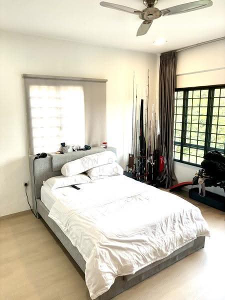 381 Pasir Panjang Road, 381 Pasir Panjang Road, Buona Vista / West Coast / Clementi New Town, 3 Bedrooms, 2,260 sqft, Apartment For Sale, by Cheng Tan Chow, 500278941 - Bedroom - PropertyGuru.com.sg