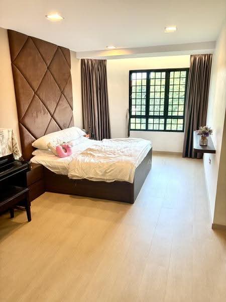 381 Pasir Panjang Road, 381 Pasir Panjang Road, Buona Vista / West Coast / Clementi New Town, 3 Bedrooms, 2,260 sqft, Apartment For Sale, by Cheng Tan Chow, 500278941 - Bedroom - PropertyGuru.com.sg