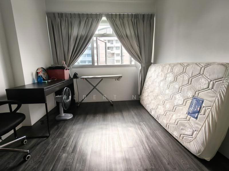 677A Yishun Ring Road, 677A Yishun Ring Road, Sembawang / Yishun, 3 Bedrooms, 1,001 sqft, HDB Flat For Rent, by Albert New, 500278943 - Common Bedroom 2 - PropertyGuru.com.sg