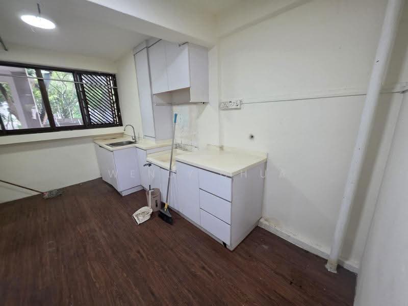 68 Geylang Bahru, 68 Geylang Bahru, Balestier / Toa Payoh, 2 Bedrooms, 700 sqft, HDB Flat For Rent, by Wendy Chua, 500278964 - Kitchen - PropertyGuru.com.sg