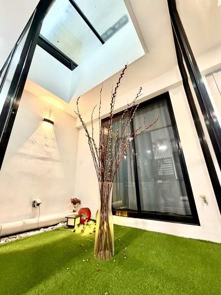 D19 Nanyang Park, Jalan Limbok, Hougang / Punggol / Sengkang, 3 Bedrooms, 1,500 sqft, Terraced House For Sale, by Bryan Tan, 500278966 - Exterior - PropertyGuru.com.sg
