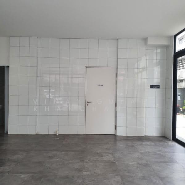 Ruby lane, Ruby lane, Balestier / Toa Payoh, 746 sqft, Shop / Shophouse For Rent, by Vinay Gulab Khanchandani ( Vincent ), 500278973 - Interior - CommercialGuru.com.sg