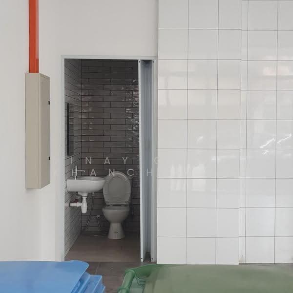 Ruby lane, Ruby lane, Balestier / Toa Payoh, 746 sqft, Shop / Shophouse For Rent, by Vinay Gulab Khanchandani ( Vincent ), 500278973 - Bathroom - CommercialGuru.com.sg