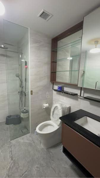 Normanton Park, 51 Normanton Park, Buona Vista / West Coast / Clementi New Town, Room Rental, 190 sqft, Condominium For Rent, by Ssharon Loh, 500278989 - Bathroom - PropertyGuru.com.sg