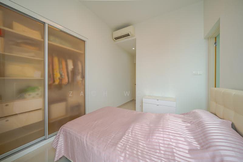 The Marbella, 29 Mount Sinai Rise, Tanglin / Holland / Bukit Timah, 4 Bedrooms, 1,755 sqft, Condominium For Sale, by Zach Wong, 500278994 - Bedroom - PropertyGuru.com.sg