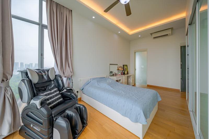 The Marbella, 29 Mount Sinai Rise, Tanglin / Holland / Bukit Timah, 4 Bedrooms, 1,755 sqft, Condominium For Sale, by Zach Wong, 500278994 - Bedroom - PropertyGuru.com.sg