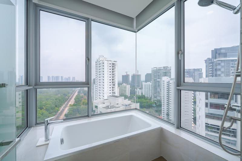 The Marbella, 29 Mount Sinai Rise, Tanglin / Holland / Bukit Timah, 4 Bedrooms, 1,755 sqft, Condominium For Sale, by Zach Wong, 500278994 - Bathroom - PropertyGuru.com.sg