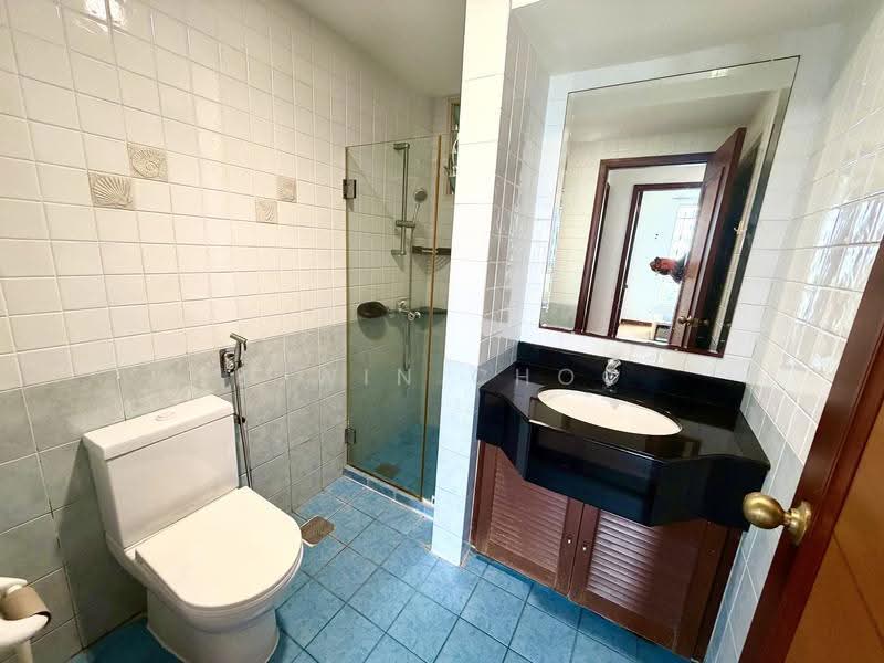 Yishun Sapphire, 42 Canberra Drive, Sembawang / Yishun, 2 Bedrooms, 1,001 sqft, Condominium For Rent, by Edwin Choo, 500279003 - PropertyGuru.com.sg