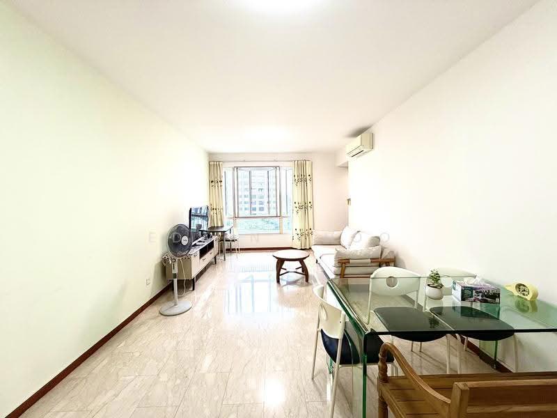 Yishun Sapphire, 42 Canberra Drive, Sembawang / Yishun, 2 Bedrooms, 1,001 sqft, Condominium For Rent, by Edwin Choo, 500279003 - Living Room - PropertyGuru.com.sg