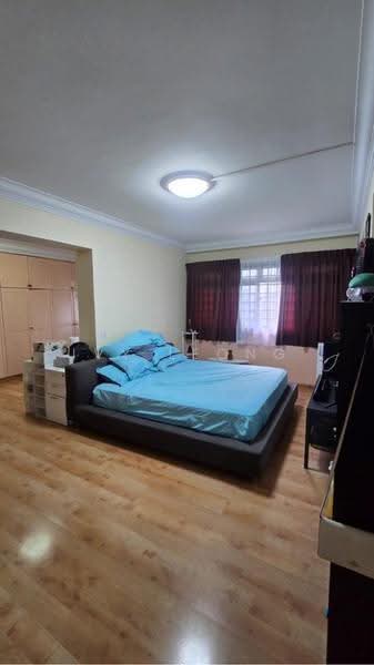 94B Bedok North Avenue 4, 94B 94B, Bedok / Upper East Coast, 4 Bedrooms, 10 sqft, HDB Flat For Rent, by Ivy Leong, 500279006 - Big & spacious master room - PropertyGuru.com.sg